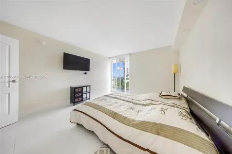 100 Bayview Drive Sunny Isles Beach FL 33160