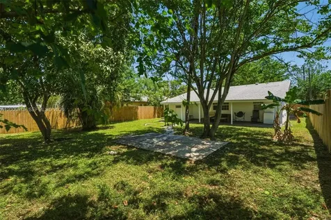 1657 SW 44th Avenue Fort Lauderdale FL 33317