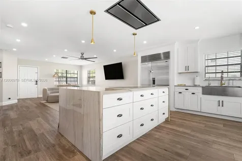 9161 Vineyard Lake Drive Plantation FL 33324