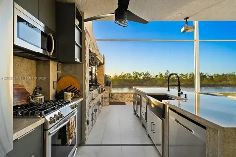 1828 Aspen Lane Weston FL 33327