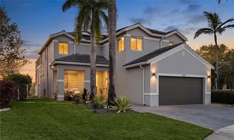 1828 Aspen Lane Weston FL 33327