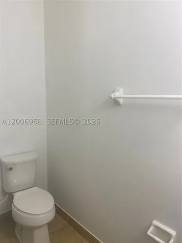 9228 W 33rd Way Hialeah FL 33018