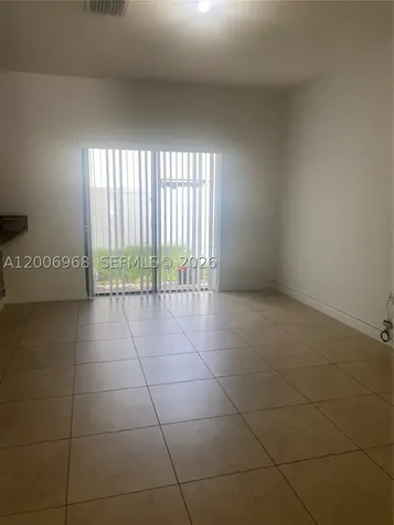 9228 W 33rd Way Hialeah FL 33018