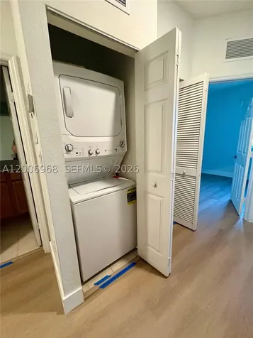 9228 W 33rd Way Hialeah FL 33018