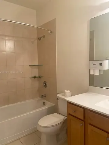 9228 W 33rd Way Hialeah FL 33018