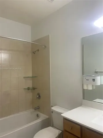 9228 W 33rd Way Hialeah FL 33018