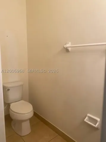 9228 W 33rd Way Hialeah FL 33018
