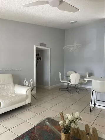 19055 NW 62nd Avenue Hialeah FL 33015