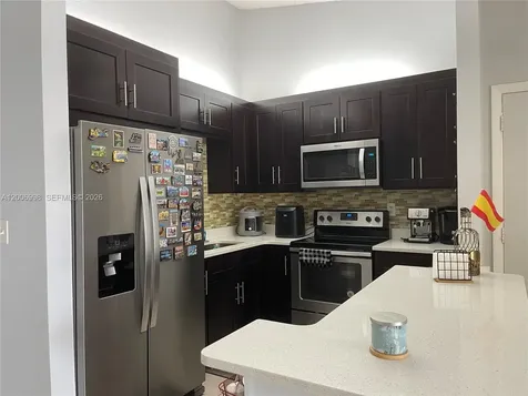 19055 NW 62nd Avenue Hialeah FL 33015