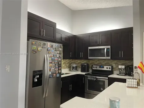 19055 NW 62nd Avenue Hialeah FL 33015