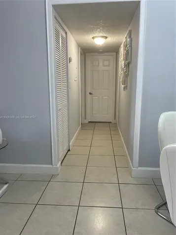 19055 NW 62nd Avenue Hialeah FL 33015