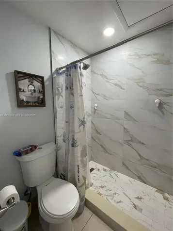 19055 NW 62nd Avenue Hialeah FL 33015