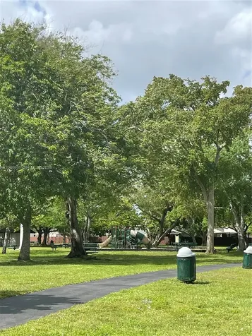 19055 NW 62nd Avenue Hialeah FL 33015