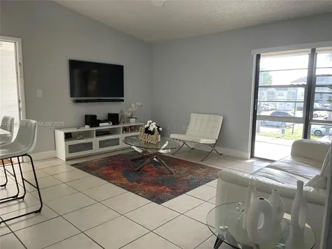 19055 NW 62nd Avenue Hialeah FL 33015