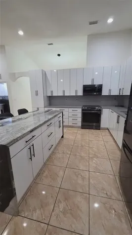 3140 SW 142nd Avenue Miami FL 33175