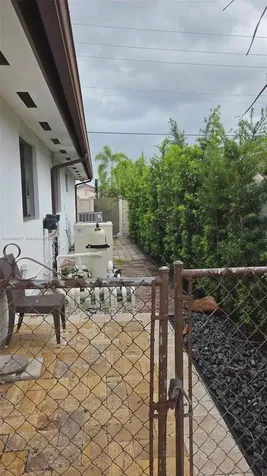 3140 SW 142nd Avenue Miami FL 33175