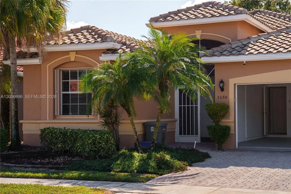 7688 Trapani Lane Boynton Beach FL 33472