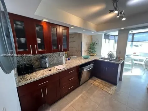 16570 NE 26th Avenue North Miami Beach FL 33160