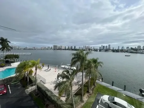 16570 NE 26th Avenue North Miami Beach FL 33160