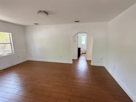 294 NE 57th Street Miami FL 33137