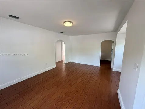 294 NE 57th Street Miami FL 33137