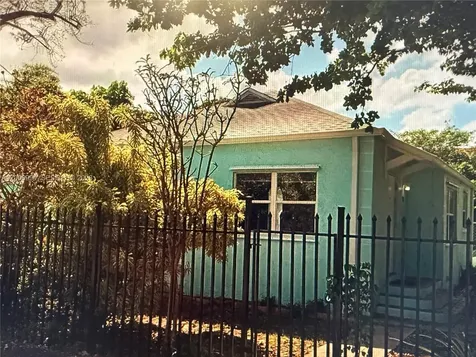 294 NE 57th Street Miami FL 33137