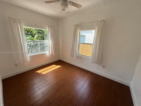 294 NE 57th Street Miami FL 33137