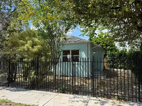 294 NE 57th Street Miami FL 33137