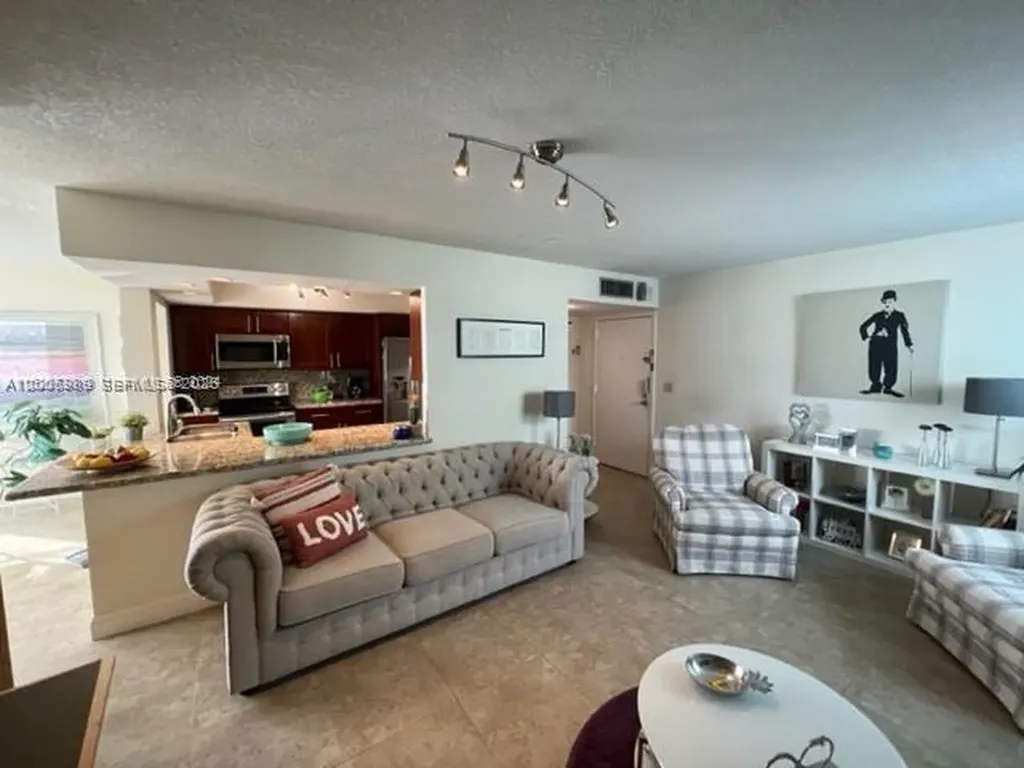 16570 NE 26th Avenue North Miami Beach FL 33160