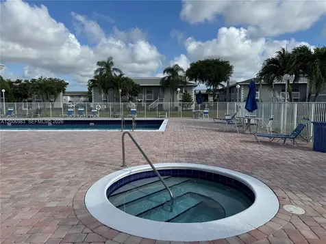 471 NE 210th Circle Terrace Miami FL 33179