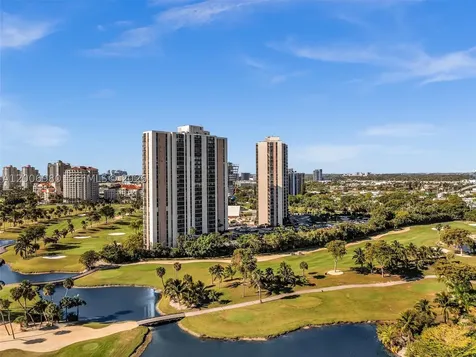 20301 W Country Club Drive Aventura FL 33180