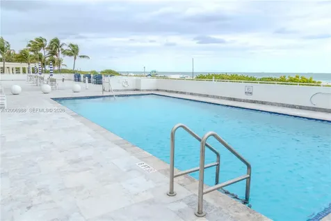 401 Ocean Drive Miami Beach FL 33139