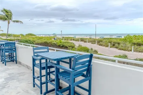 401 Ocean Drive Miami Beach FL 33139