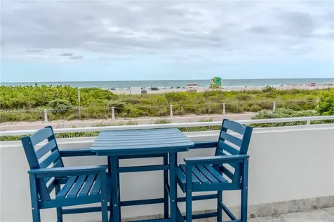 401 Ocean Drive Miami Beach FL 33139