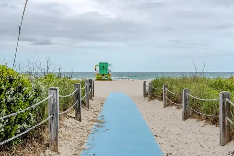 401 Ocean Drive Miami Beach FL 33139