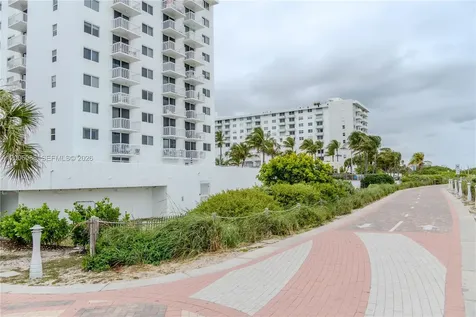 401 Ocean Drive Miami Beach FL 33139