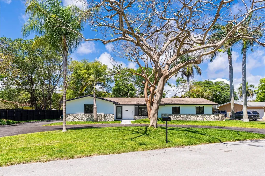 17737 SW 86th Avenue Palmetto Bay FL 33157