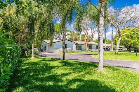 17737 SW 86th Avenue Palmetto Bay FL 33157