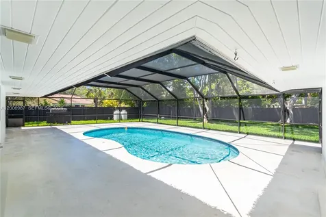 17737 SW 86th Avenue Palmetto Bay FL 33157
