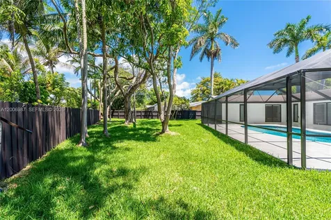 17737 SW 86th Avenue Palmetto Bay FL 33157