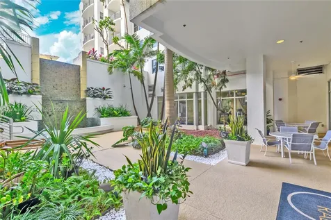 1830 Radius Drive Hollywood FL 33020