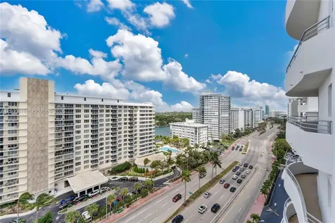 5555 Collins Avenue Miami Beach FL 33140