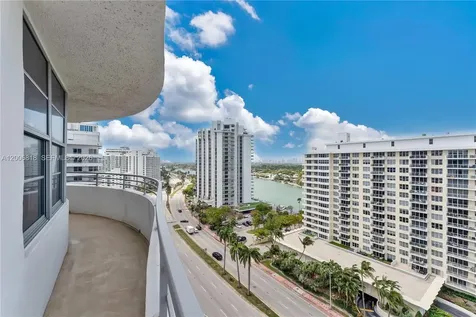 5555 Collins Avenue Miami Beach FL 33140