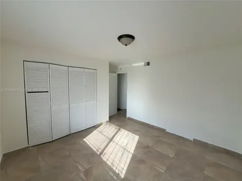 401 NW 109th Avenue Miami FL 33172