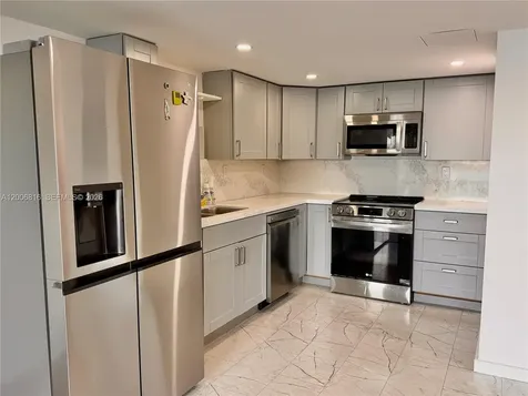 401 NW 109th Avenue Miami FL 33172