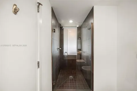 2130 Park Avenue Miami Beach FL 33139