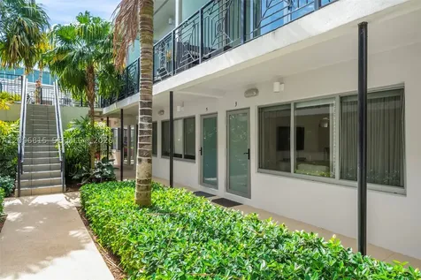 2130 Park Avenue Miami Beach FL 33139