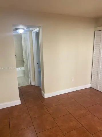 1319 NW 60th Street Miami FL 33142