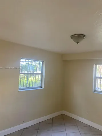 1319 NW 60th Street Miami FL 33142