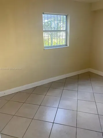 1319 NW 60th Street Miami FL 33142